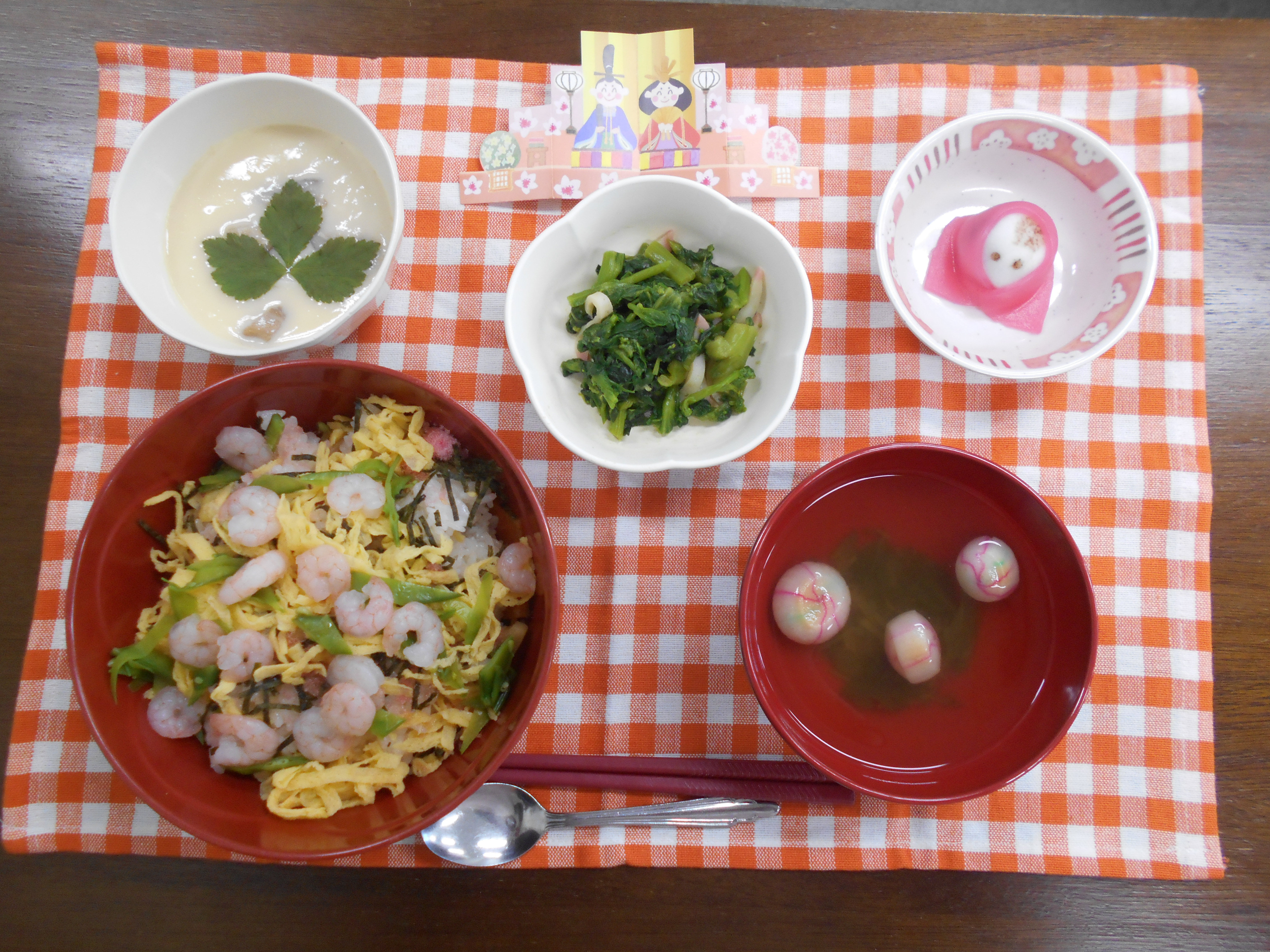 行事食（ひな祭り）